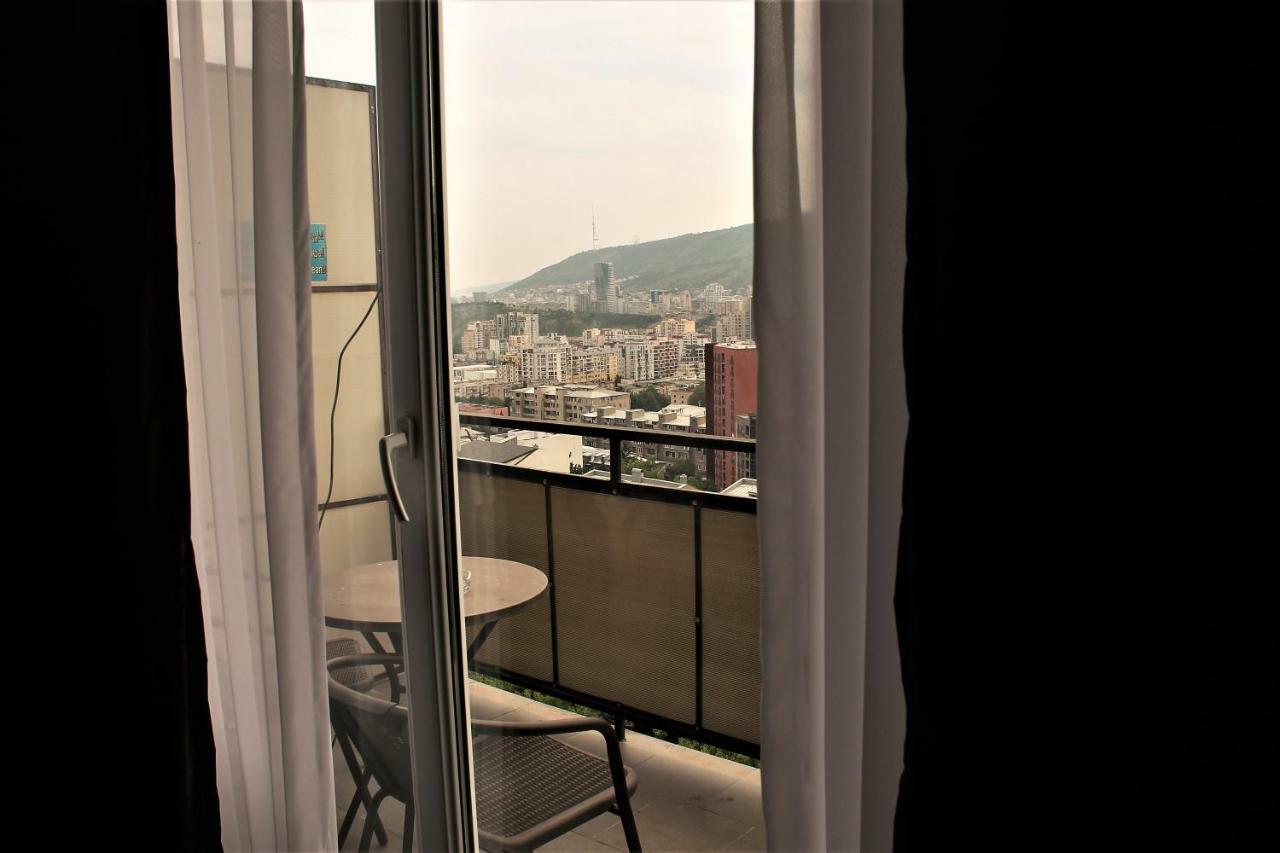 Panorama Eco-Hotel Tbilisi Exterior foto
