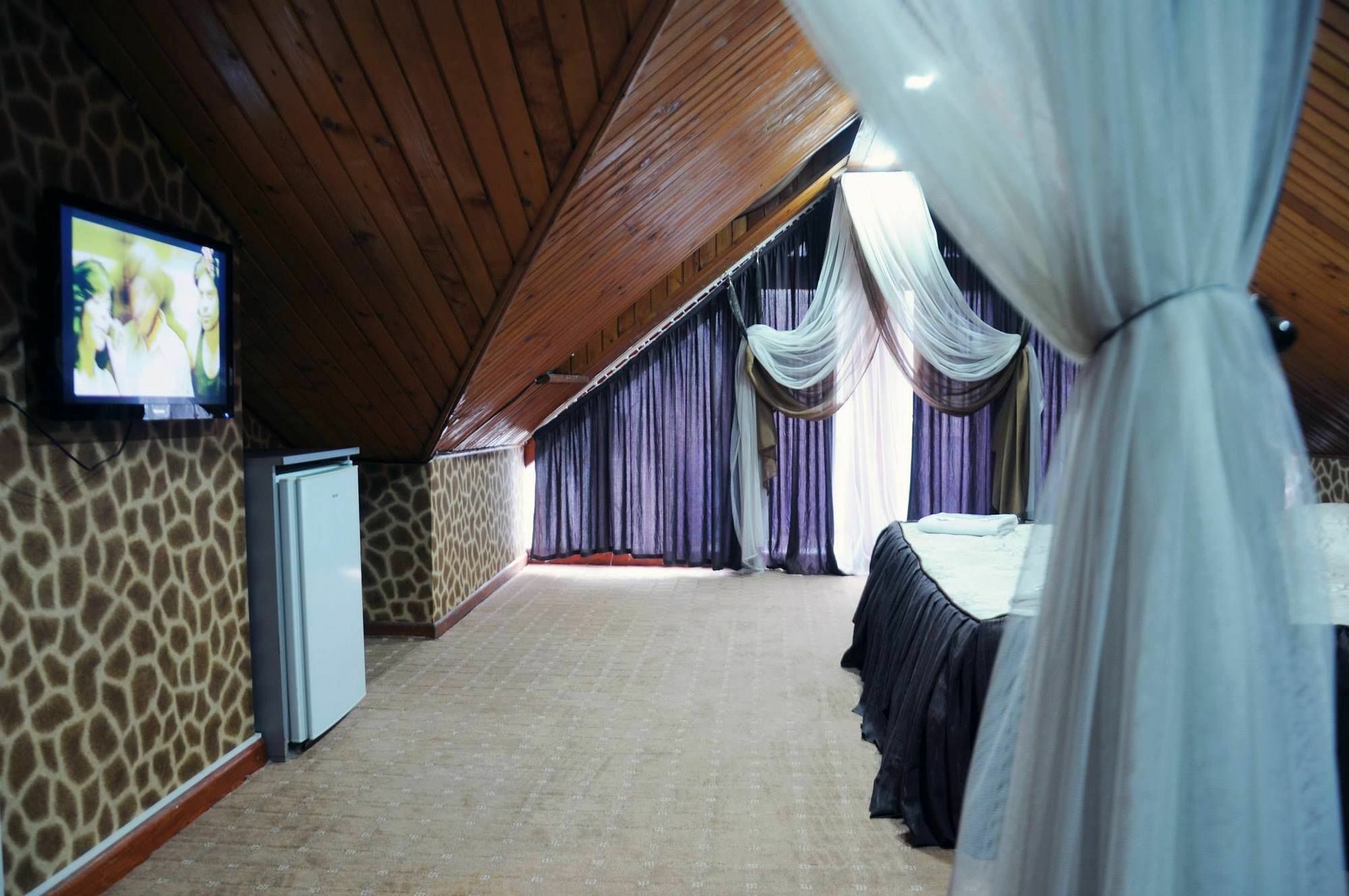 Panorama Eco-Hotel Tbilisi Exterior foto